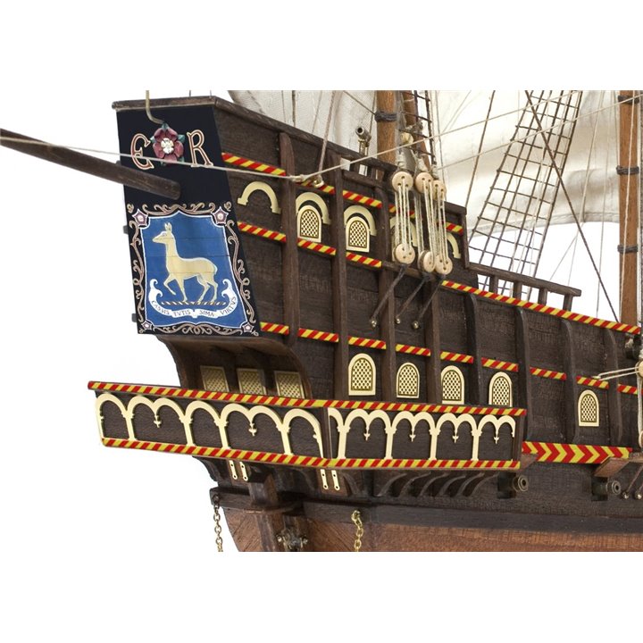 Barco Golden Hind - OCCRE