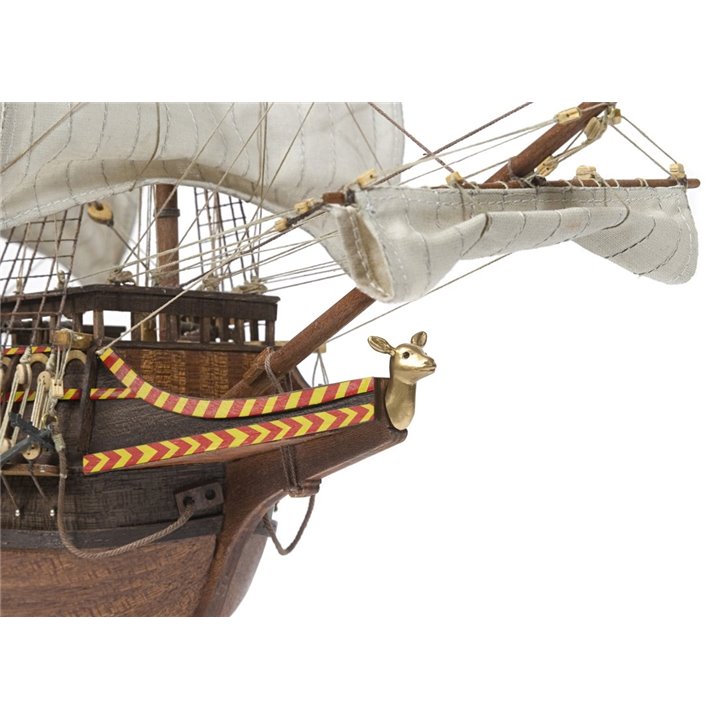 Barco Golden Hind - OCCRE