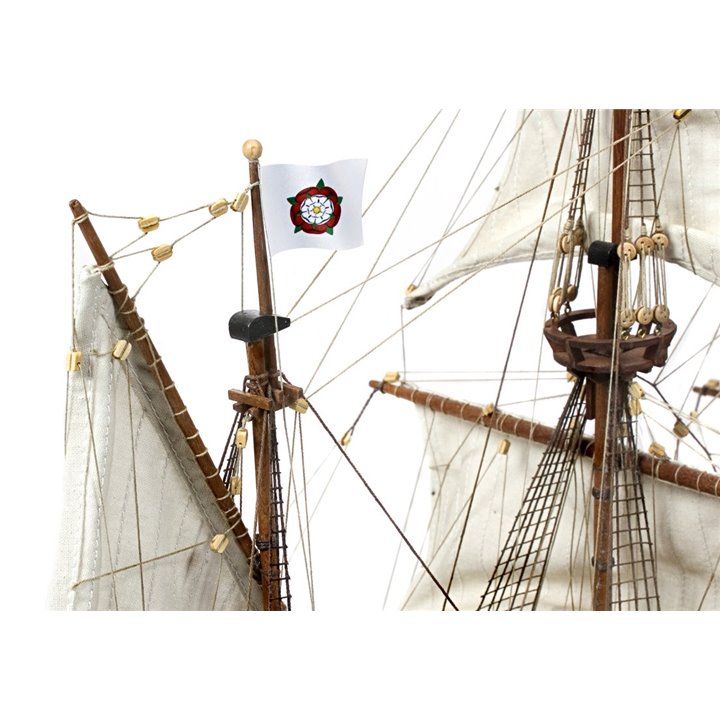 Barco Golden Hind - OCCRE