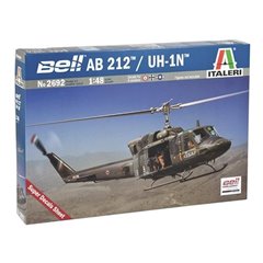Helicoptero militar 1/48 AB 212 / UH 1N - ITALERI