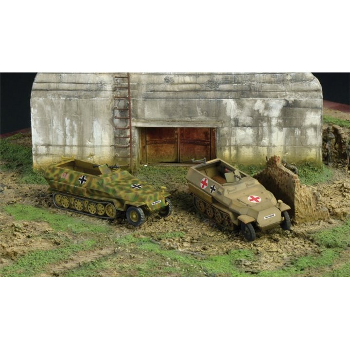 Tanques 1/72 Sd. Kfz. 251/1 Ausf. C (2 fast assembly mod.) ITALERI