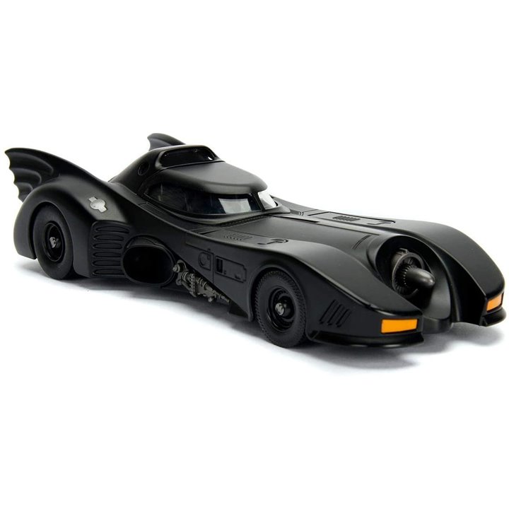 BATMOVIL 1989 CON FIGURA BATMAN 1:24