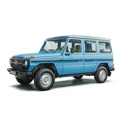 CAR 1/24 MERCEDES BENZ G230