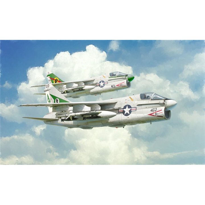 AIRCRAFT 1/72 A-7E CORSAIR II