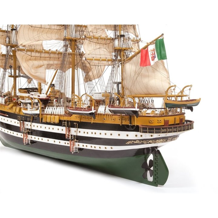 Barco Amérigo Vespucci