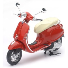 Moto Vespa Primavera 1:12