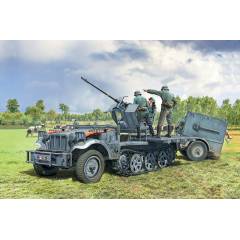 SD.KFZ.10/4 with FLAK 30 and crew 1/35 Italeri