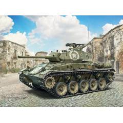 Tanque M24 Chaffee 1/35 Italeri
