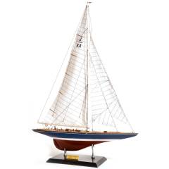 Barco de madera Occre Endeavour America's Cup 1/75 - OCCRE