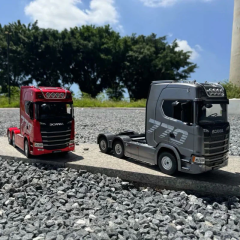 Camión Scania 770S V8 19ch 1/18 RTR Huina 1501