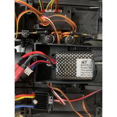 Bronco Wilderness 1/10 con winch, 2 velocidades y luces Amarillo